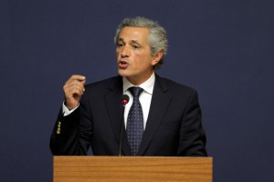 José Manuel Rodrigues volta a recomendar a Jardim que se demita