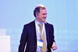 Ministro da Economia defende que programa cautelar é uma coisa boa