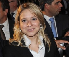 Cláudia Monteiro de Aguiar e outros dois deputados querem duplicação do peso do mar no PIB