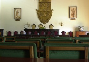 Assembleia Municipal do Funchal reúne amanhã