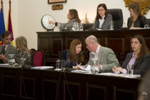 Assembleia Municipal do Funchal aprovou um regulamento para ajudar na compra de medicamentos