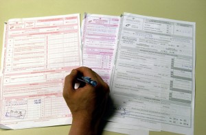 IRS: Entrega de declaração em papel obriga a ter à mão vários documentos