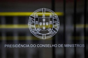 Governo aprova medidas de combate às desigualdades salariais entre homens e mulheres