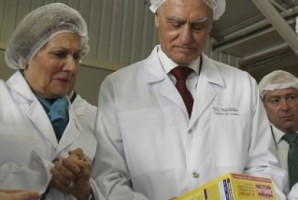 Cavaco Silva exorta empresas a criarem emprego e exportarem a partir de Portugal