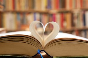 Dia da Poesia assinalado na Fnac Madeira com várias iniciativas