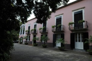 Governo dá tolerância de ponto na Quinta-Feira Santa e no Sábado de Aleluia aos funcionários públicos da Madeira