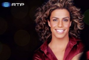 Concorrente da Madeira Carlos Costa segue em frente no concurso The Voice Portugal da RTP1