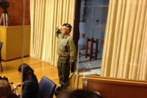 Coelho apresenta-se na Assembleia fardado