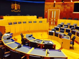 Assembleia suspende plenários durante a campanha eleitoral