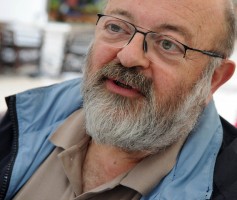 José Viale Moutinho lança livro de contos no Centro Cultural Anjos Teixeira