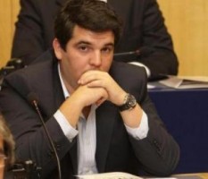 José Pedro Pereira pede desculpa à PSP que retira queixa e evita julgamento