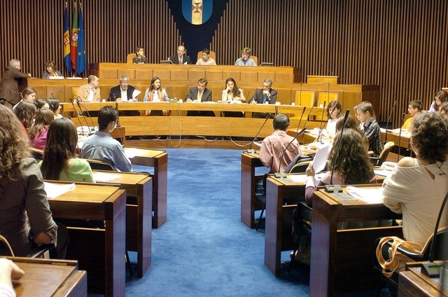 Parlamento Jovem volta a acontecer na quarta-feira