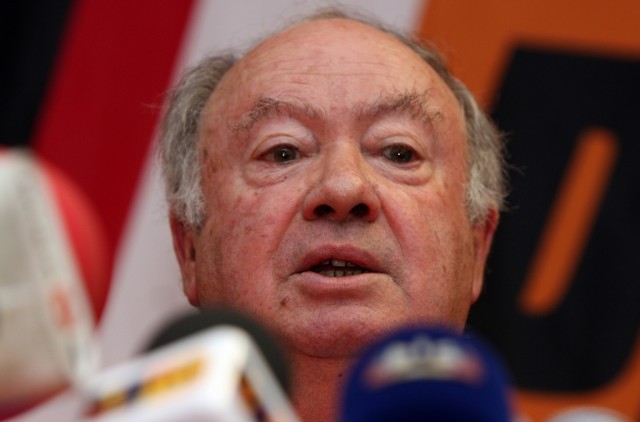 Jardim diz que PSD não se mete no espetáculo pornográfico na Câmara do Funchal