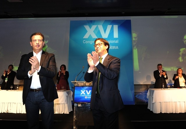 Presidente do PS-Madeira não vê com bons olhos candidatura de António Costa e diz apoiar Seguro