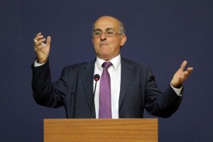Plenário interrompido devido a ataques entre PSD e Coelho