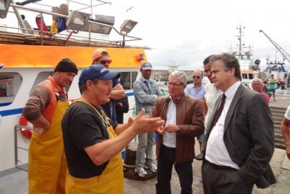 Nenhum barco de pesca deixará de ser descarregado