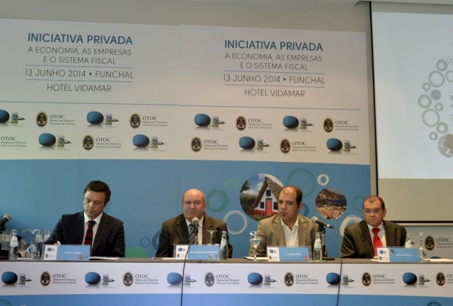 Bastonário defende papel activo dos técnicos de contas nas empresas e Estado