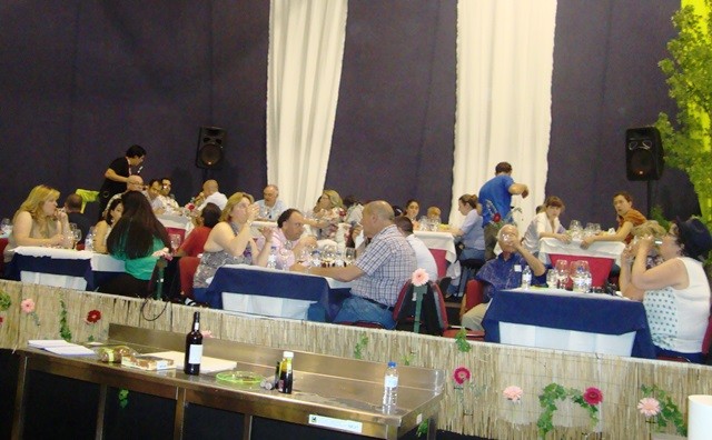 Bolo e Broas de Mel de Cana da Madeira em destaque em Santarém