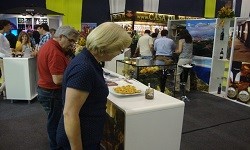 Doces de fruta, requeijão e bolachas da Madeira promovidos na 51.ª Feira Nacional de Agricultura