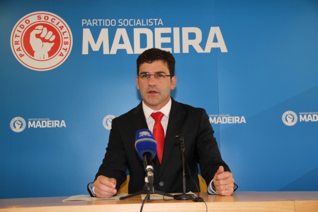 Serrão diz que Lisboa está a engonhar na questão dos transportes