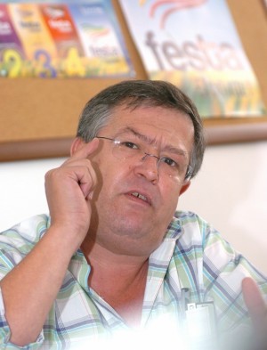 CDU-M preocupada com os problemas dos transportes e com a privatização da HF