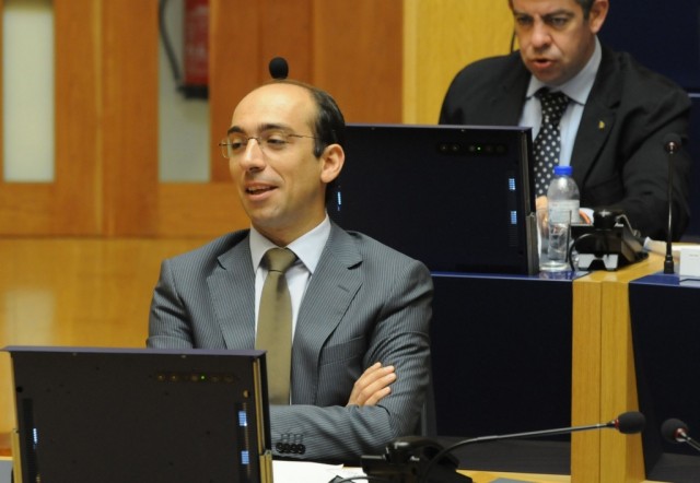 Autonomia XXI.14 leva propostas a Miguel Mendonça