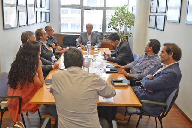 Candidaturas à liderança do PSD-M com blogues activos no dnoticias.pt