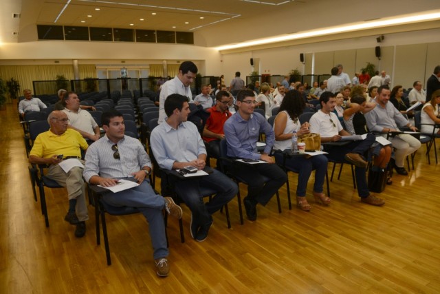 Conclusões do Conselho Regional do PSD-M procuram esquecer eleições internas