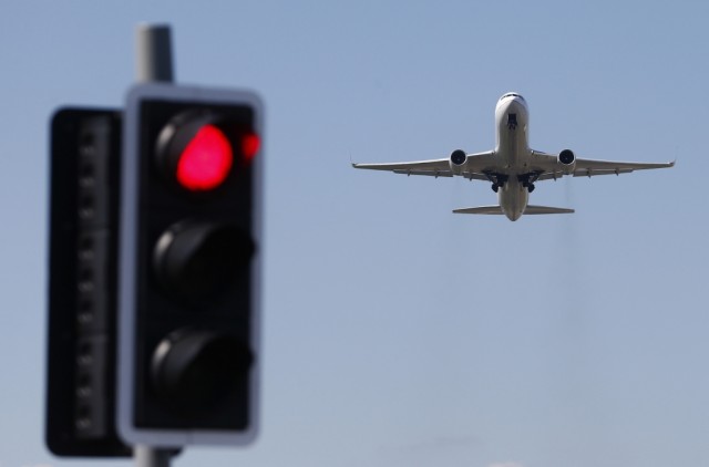 Tráfego aéreo internacional de passageiros atinge em 2013 máximo de seis anos