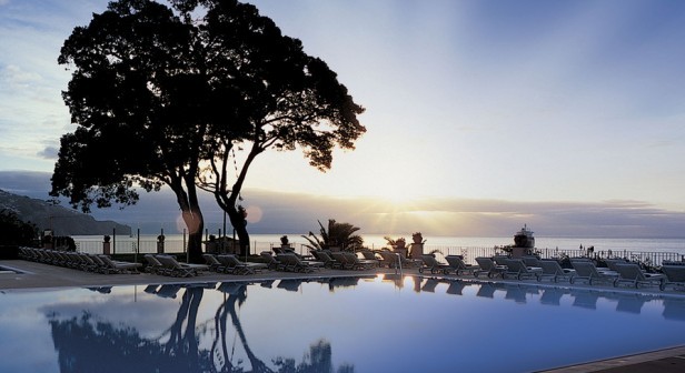Summer Hollywood Pool Party inspira Global Party no Belmond Reids Palace