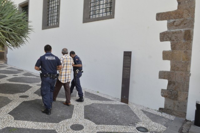 PSP deteve homem alterado à entrada da Assembleia da Madeira