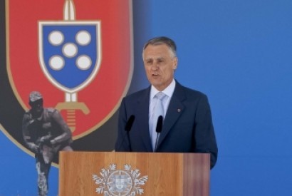 Cavaco propõe reflexão urgente sobre regime político