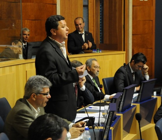 Roberto Vieira quer mais empresas a fazer a inspecção automóvel na Região
