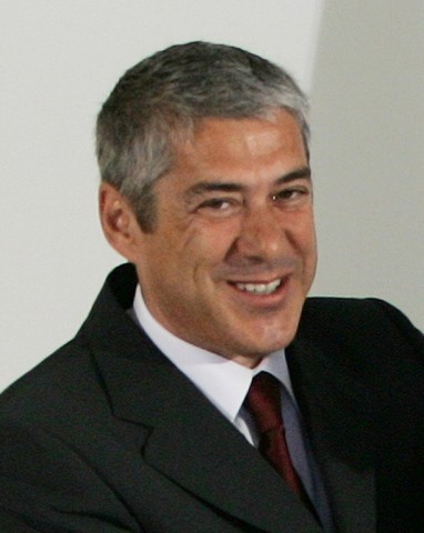 Câmara da Covilhã distingue José Sócrates