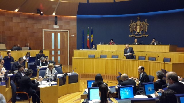 Carlos Pereira diz que Garcês deve ser despedido com justa causa