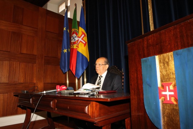 Miguel Mendonça acha “coisa psicadélica” agenda definida por Jaime Ramos