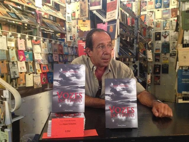 A poesia acontece nas pequenas coisas do dia a dia, diz escritor Juan Teixeira