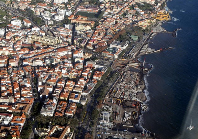 Governo acusa CDS de demagogia na matéria do porto do Funchal
