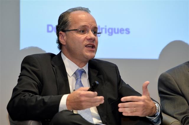 Duarte Rodrigues lembra que a ARMAS teve um prejuízo de 6 milhões ao ano