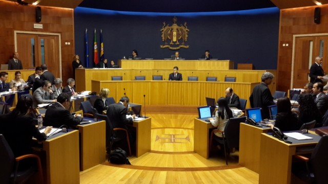 Oposição considera poucos os apoios para reconversão da vinha