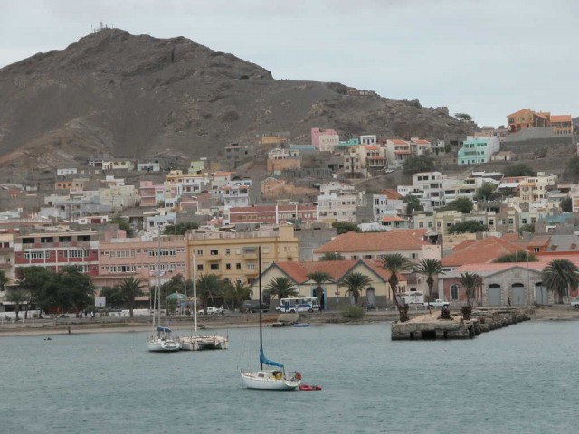 Madeira e Angola associam-se ao centro internacional de negócios de Cabo Verde