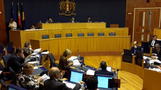 Educação e jackpot em debate na Assembleia