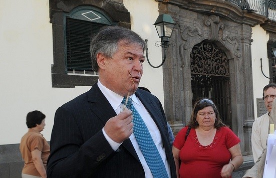 CDU pede obras de 4 milhões em habitação, bairros sociais e estradas do Funchal