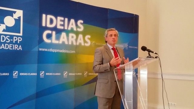 CDS não reconhece legitimidade a um novo líder do PSD para governar
