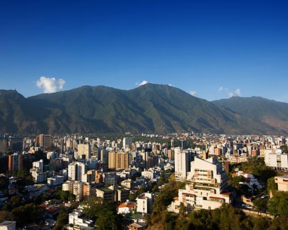 Empresários estrangeiros com novas regras para investir na Venezuela
