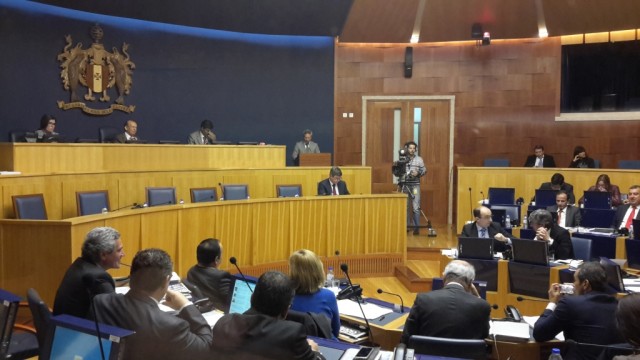 Lino Abreu lembra que a Região depende do exterior em 700 milhões