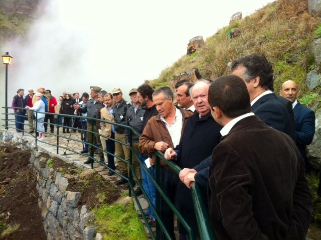 Jardim diz que seis candidatos dificultam eleição à primeira