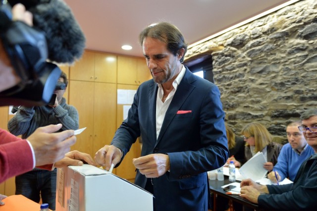 Albuquerque e Manuel António vão a votos a 29