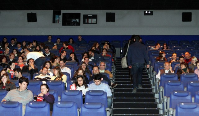 Receita de bilheteira e espectadores de cinema desceram cerca de 4% face a 2013