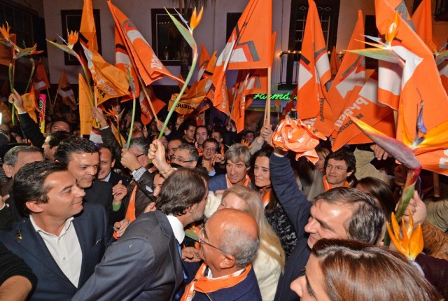 Congresso aberto num partido renascido